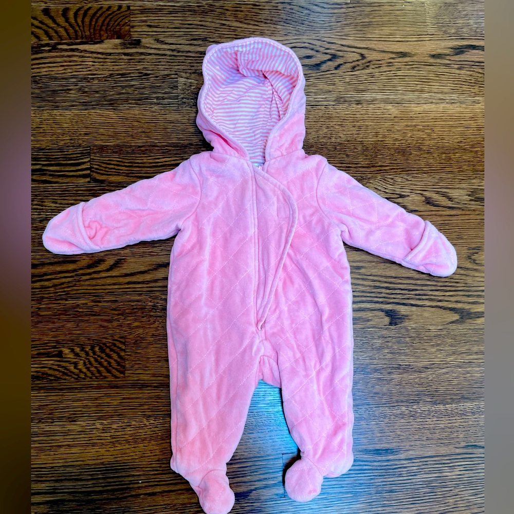 Quiltex 0-3 months pink plush snowsuit